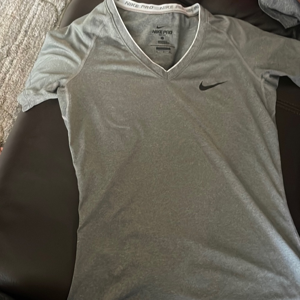 Nike Pro Dri-fit shirt